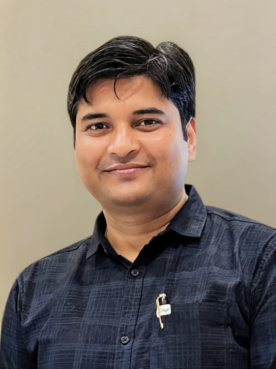 Dr. Vivek Srivastava